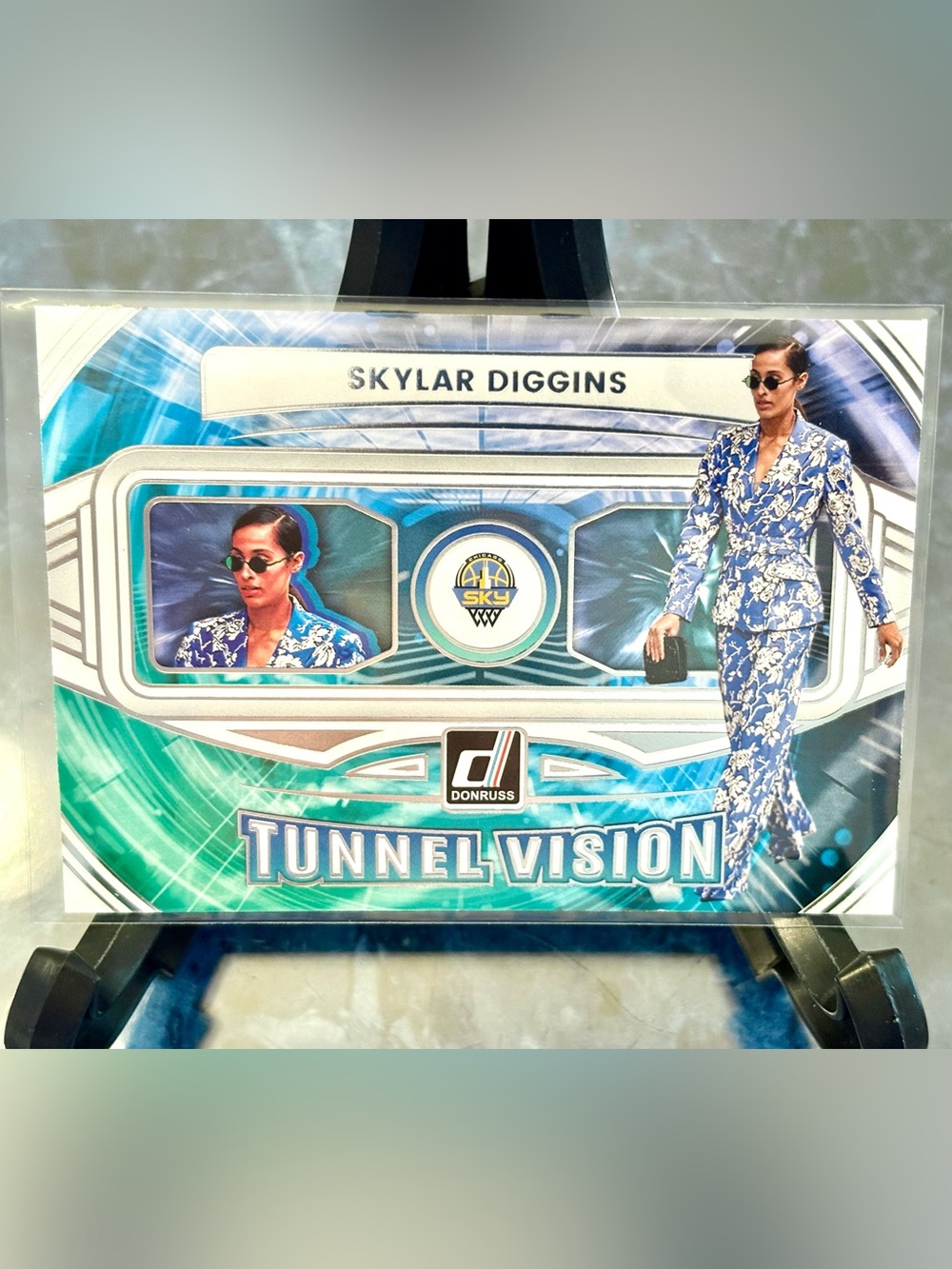 Skylar Diggins Basketball Card Tunnel Vision Chicago Sky